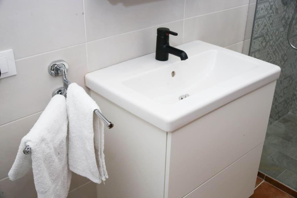 Calacasa Apartment Палермо Екстериор снимка